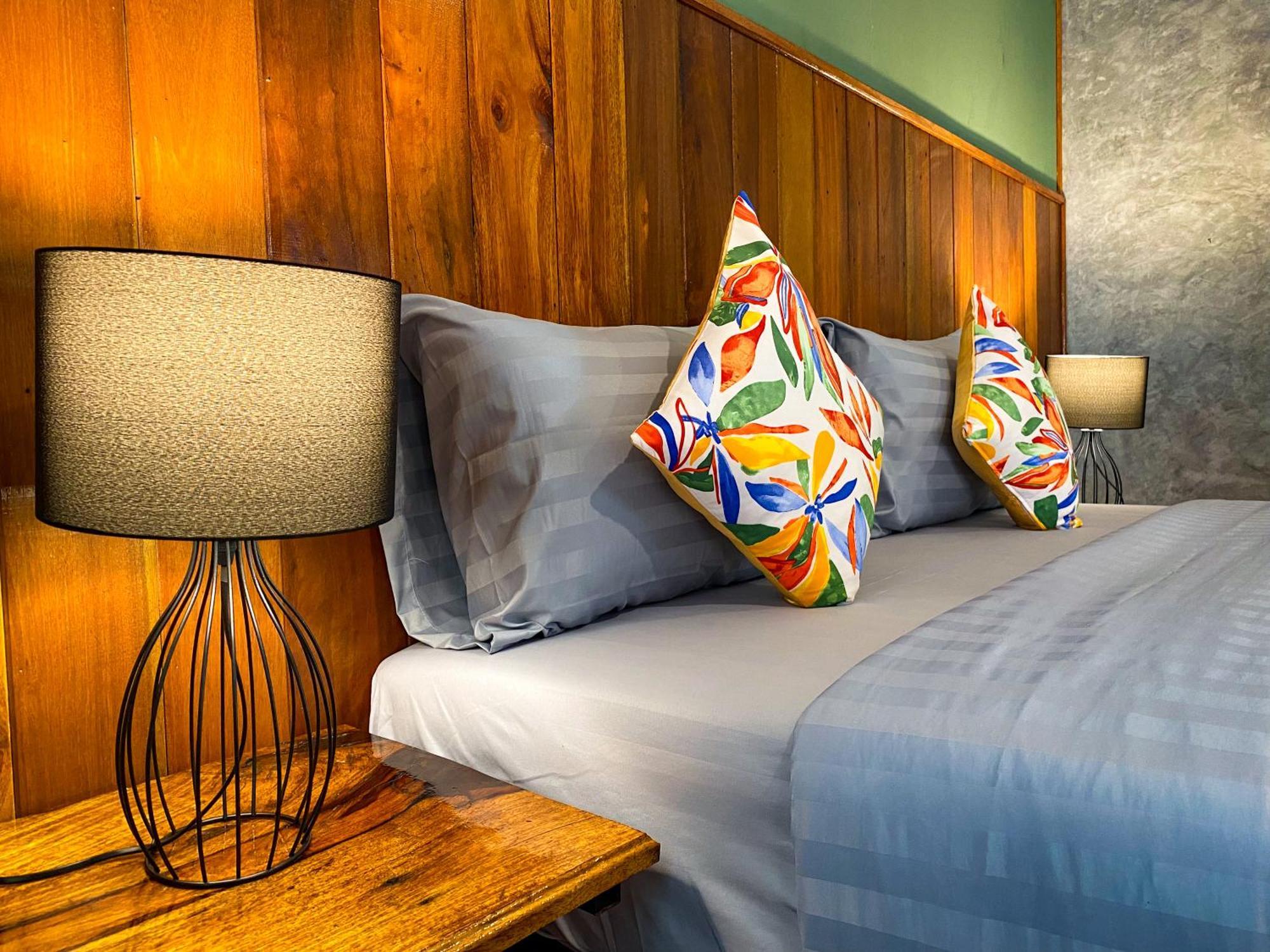 Rapala Rock Wood Resort- Sha Plus 라일레이 비치 외부 사진