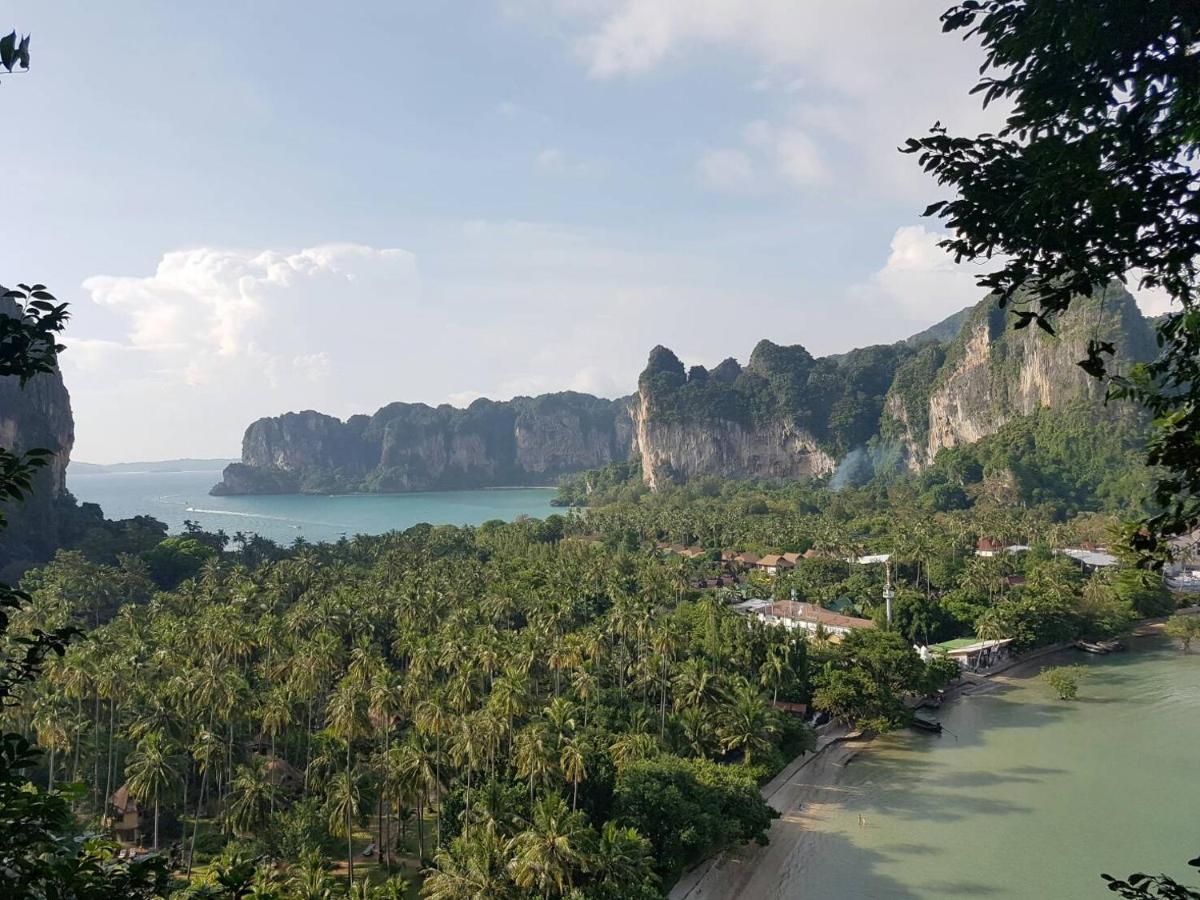 Rapala Rock Wood Resort- Sha Plus 라일레이 비치 외부 사진